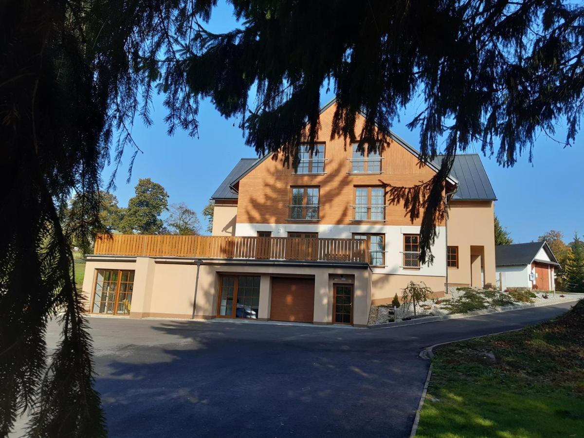 Apartmán Nad terasou Ricky (Hradec Kralove) Exterior foto